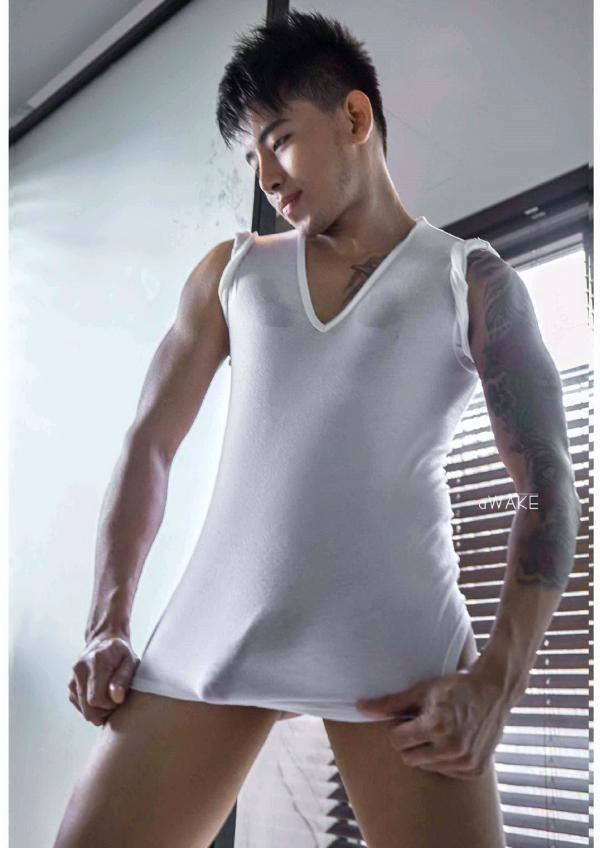 AWAKE-Issue-07--KoKo